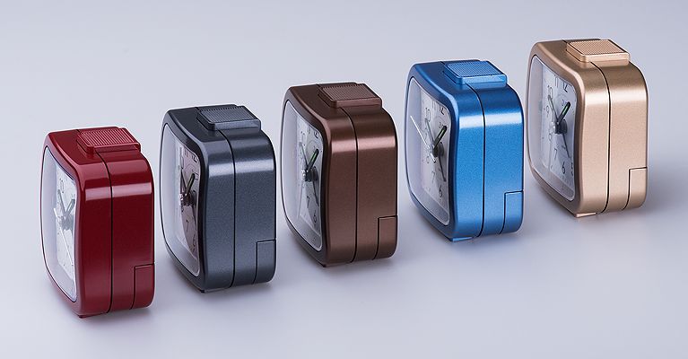 Nejlevnější analogový malý levný budík JVD quartz SR105.7