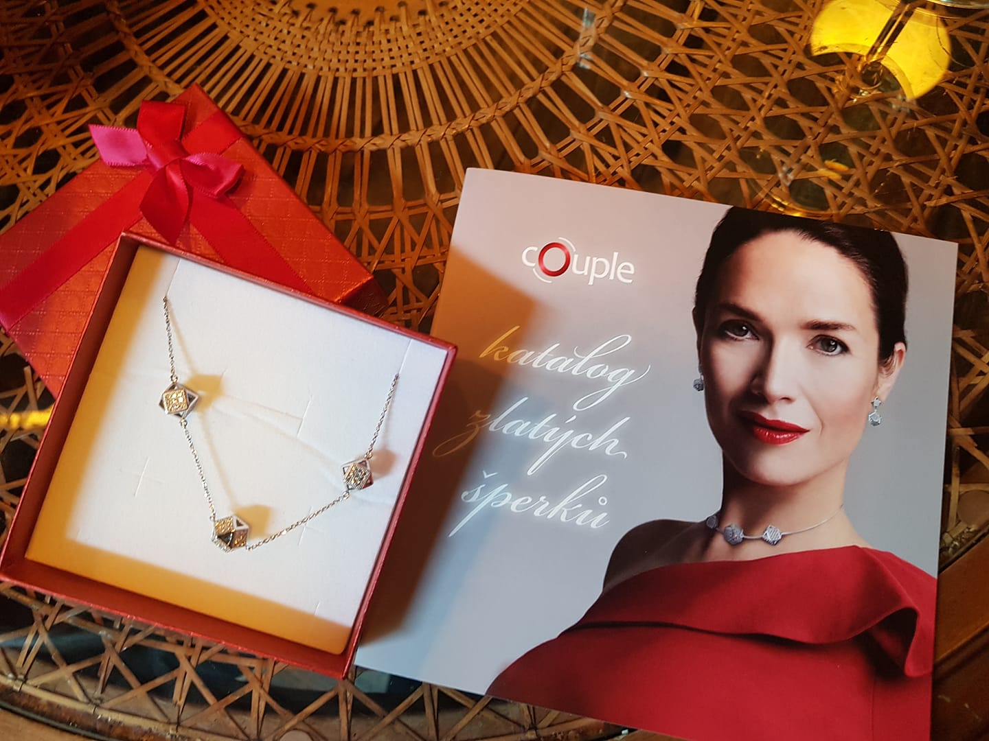 Klenoty Budín Zlatý náhrdelník velká Kostka - COUPLE ve žlutém zlatě s broušenými kubickými zirkony 585/1000 6640034