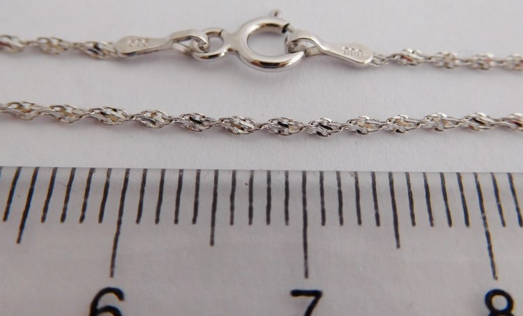 Klenoty Budín Dámský točený zlatý řetízek z bílého zlata 585/1,40gr 40cm HK6193