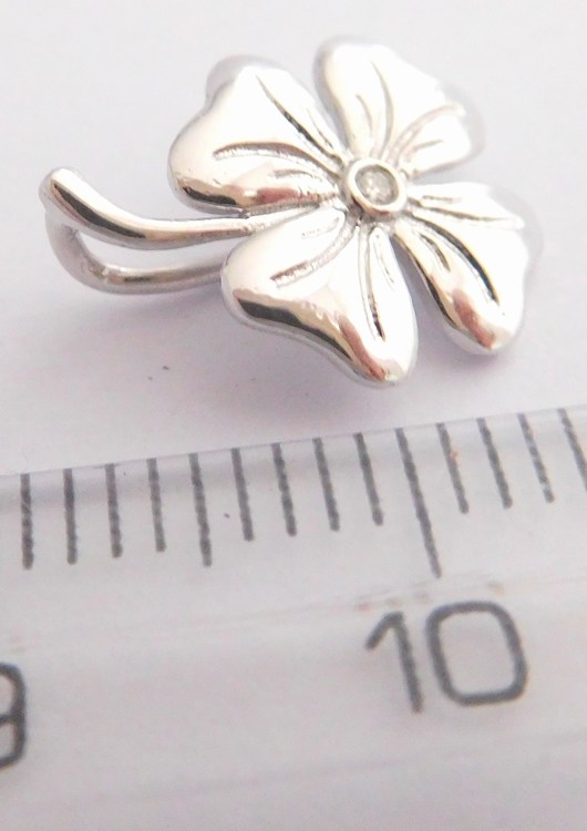 Klenoty Budín Diamantový zlatý přívěsek s diamantem - čtyřlístek pro štěstí 0,007ct 585/0,83gr J-34198