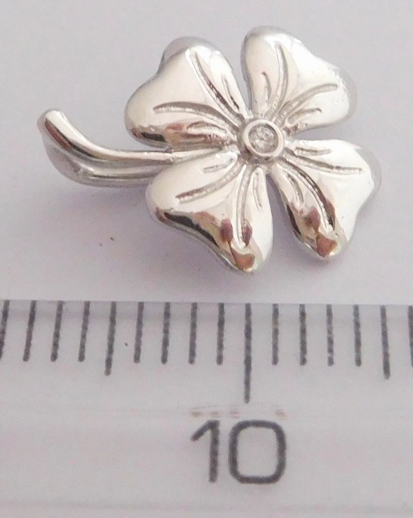 Klenoty Budín Diamantový zlatý přívěsek s diamantem - čtyřlístek pro štěstí 0,007ct 585/0,83gr J-34198