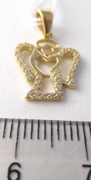 Klenoty Budín Zlatý přívěsek - zlatý andělíček posetý zirkony pro štěstí 585/1,07gr HK3044