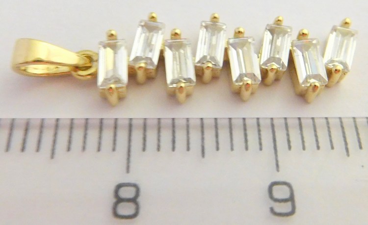 Klenoty Budín Zlatý přívěsek ze žlutého zlata se zirkony 585/1,39gr HK3029