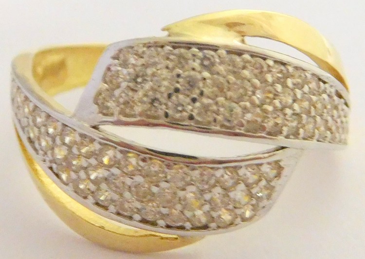 Klenoty Budín Zlatý dámský mohutný prsten se zirkony vel. 53 585/2,60gr HK1020