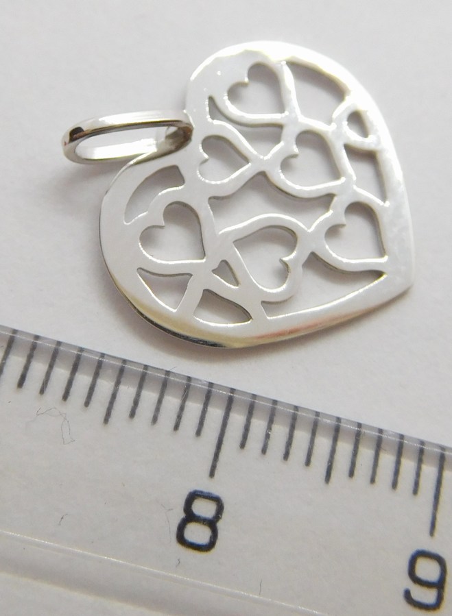 Klenoty Budín Zlaté srdíčko z bílého zlata - přívěsek SRDCE 585/0,79gr HK3098