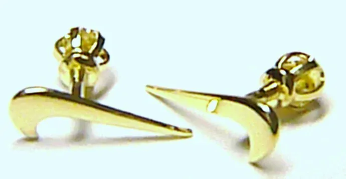 Klenoty Budín Zlaté pecičky - zlaté pecky náušnice ve tvaru NIKE na šroubek 585/0,53gr 231041013