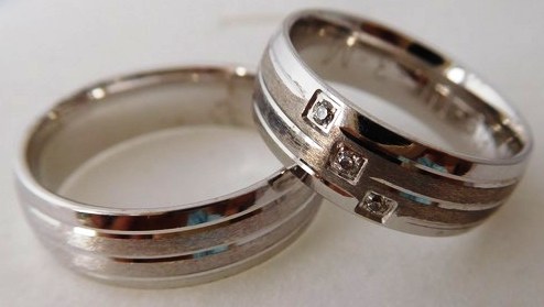 Exkluzivní zlaté snubní prsteny Couple 585/1000 s diamanty 65UE3M