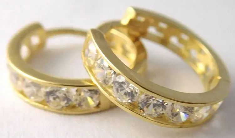 Klenoty Budín Zlaté kroužky se zirkony 12ks průměr 12mm 585/1,39gr H846