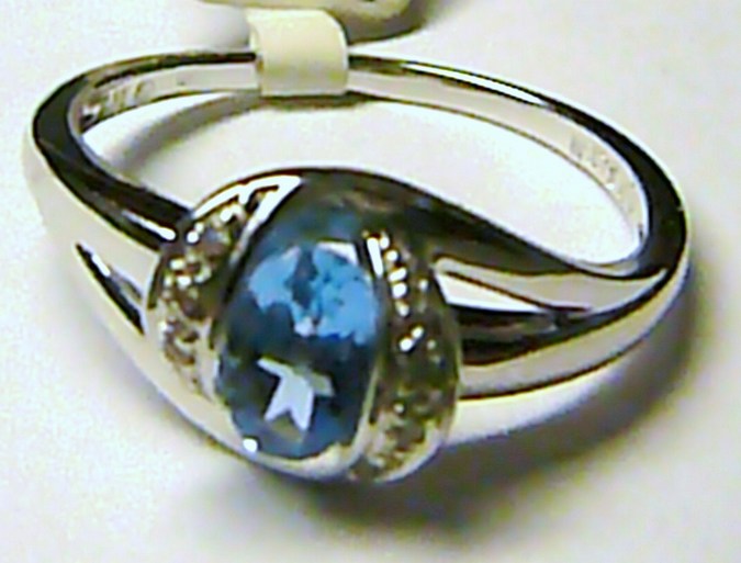 Klenoty Budín Luxusní diamantový prsten s BLUE TOPAZEM (modrý topaz) a diamanty vel. 55