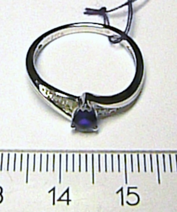 Klenoty Budín Diamantový prsten z bílého zlata s velkým modrým safírem 585/2,0 gr - safír 0,49ct