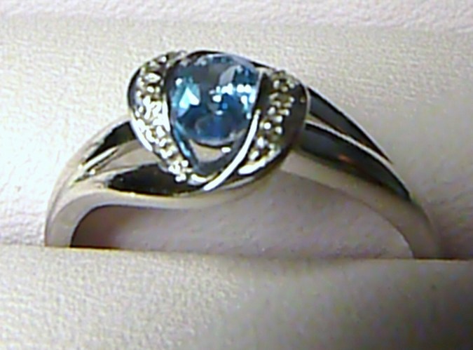 Klenoty Budín Luxusní diamantový prsten s BLUE TOPAZEM (modrý topaz) a diamanty vel. 55