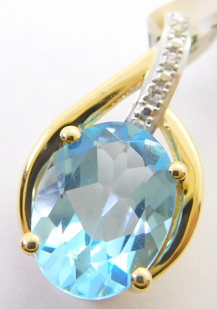 Klenoty Budín Dámský zlatý diamantový přívěsek s diamanty a blue topazem 1,420CT 585/0,75gr 3824526