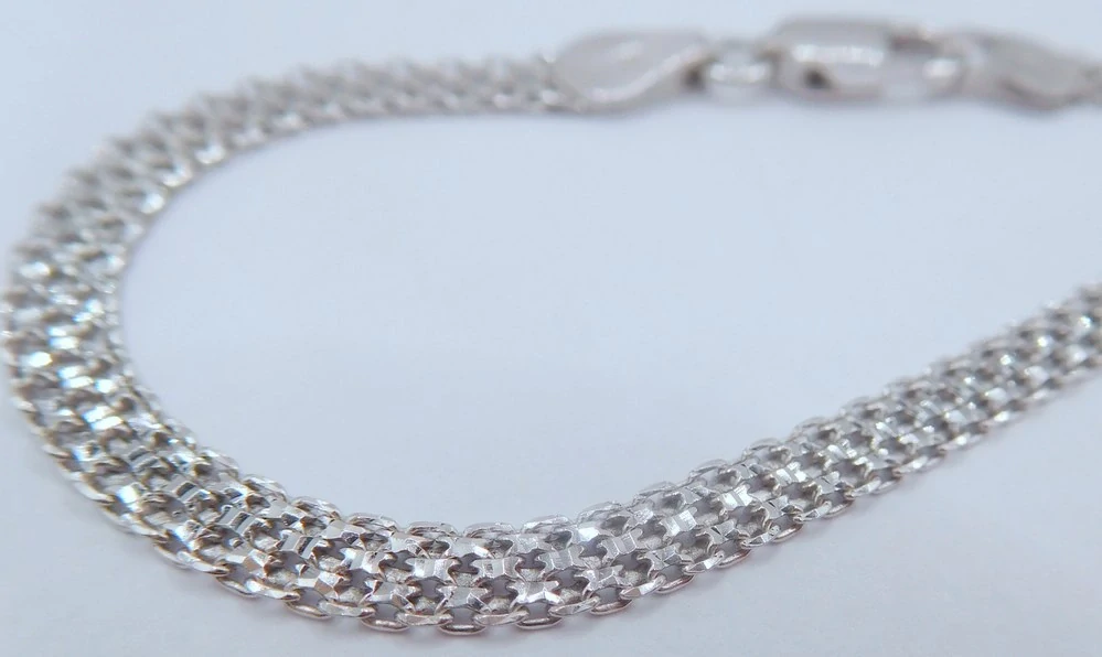 Klenoty Budín Dámský mohutný stříbrný náramek šíře 4mm s karabinou ryz. 925/1000 18cm 030785500023