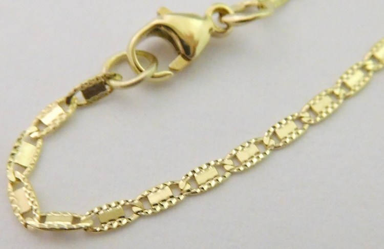 Klenoty Budín Zlatý gravírovaný náramek ze žlutého zlata 585/1,15gr 18cm 3040202