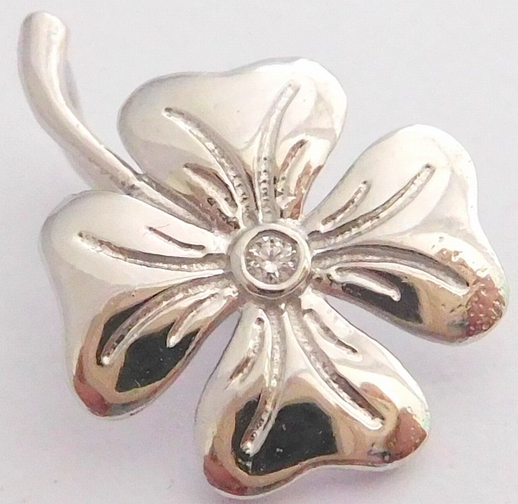 Klenoty Budín Diamantový zlatý přívěsek s diamantem - čtyřlístek pro štěstí 0,007ct 585/0,80gr J-33846-20