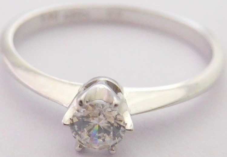 Klenoty Budín Zásnubní prsten z bílého zlata 1ks zirkon 585/1,45gr vel.52 HK1056