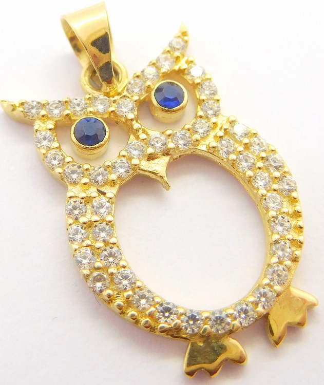 Klenoty Budín Zlatý přívěsek posetý zirkony a modrými safíry - sovička 585/1,65gr HK3020