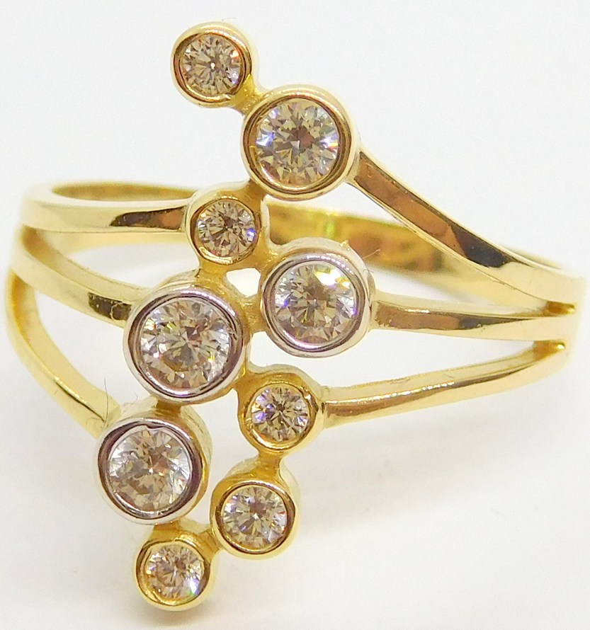 Klenoty Budín Mohutný zlatý prsten se zirkony 585/3,65gr vel. 59 HK1014B