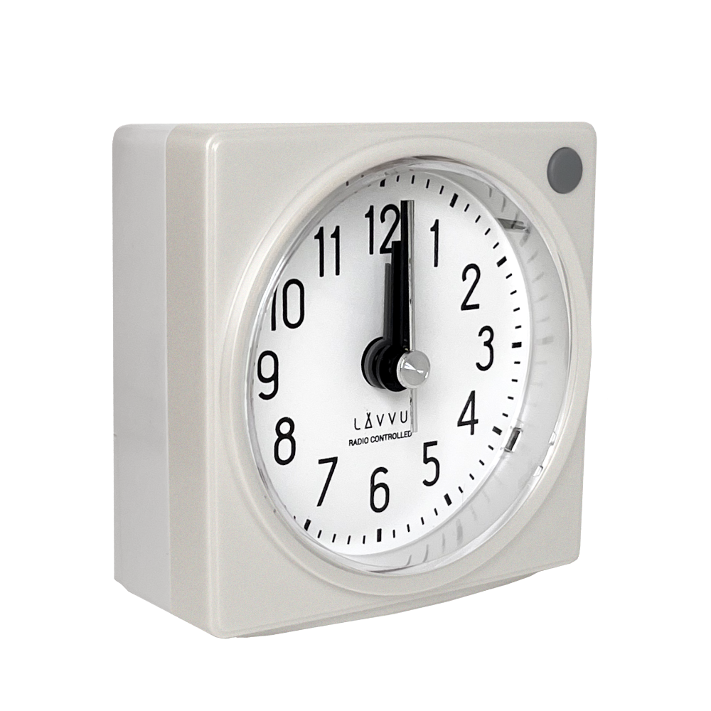 LAVVU Analogový bílý rádiem řízený budík s funkcí STOP Second Hand - 3 ROKY ZÁRUKA! LAR3020