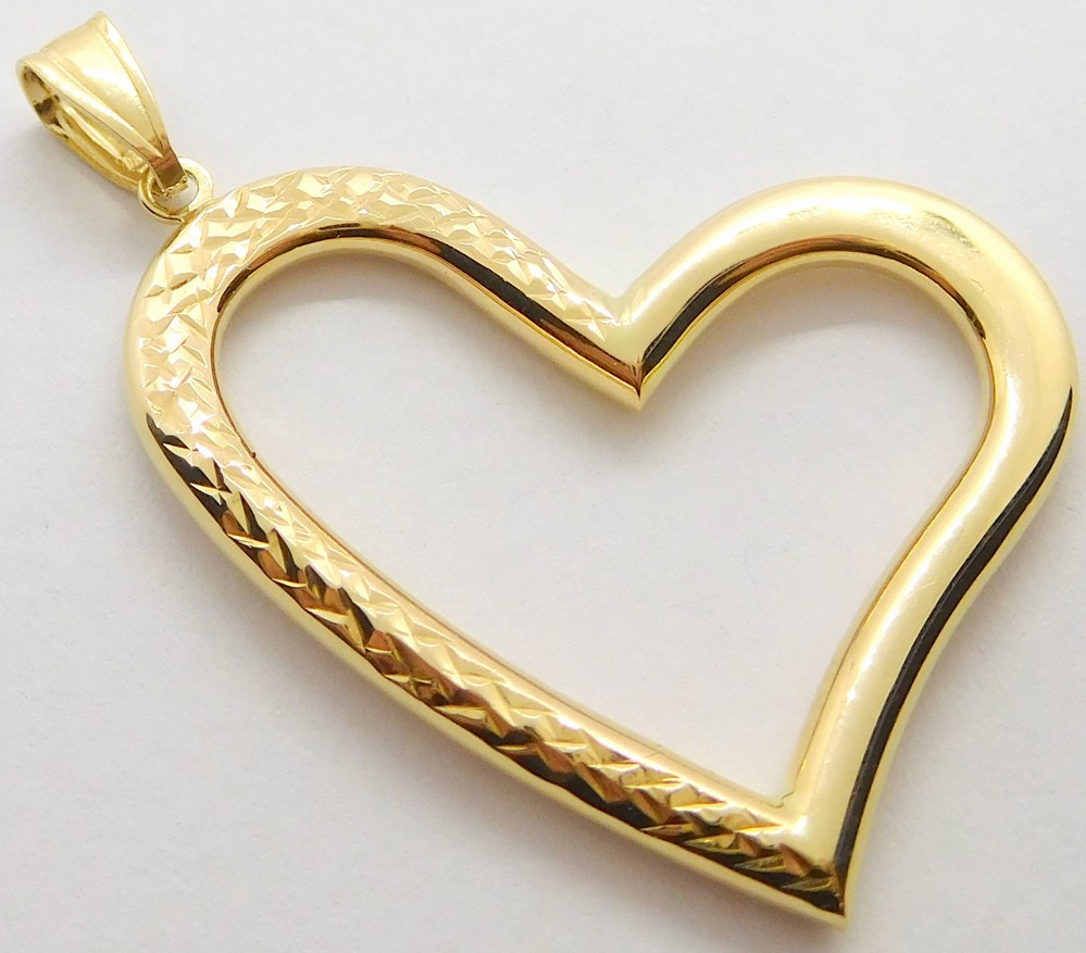 Klenoty Budín Obrovský zlatý gravírovaný přívěsek - srdce ze žlutého zlata 585/1,58gr HK3162