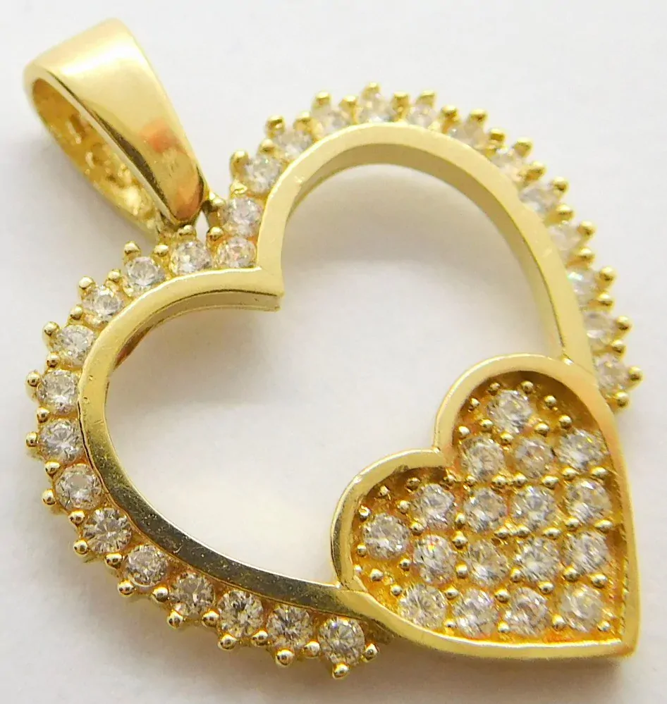 Klenoty Budín Gravírovaný zlatý přívěsek - srdce se zirkony 585/1,14gr GLPYB-33401