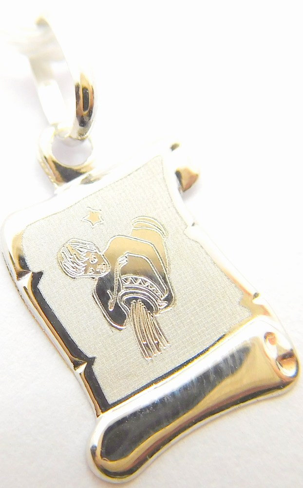 Klenoty Budín Zlatý přívěsek na pergamenu s gravírováním v bílém zlatě - znamení VODNÁŘ 585/0,38gr GUPWN-43121