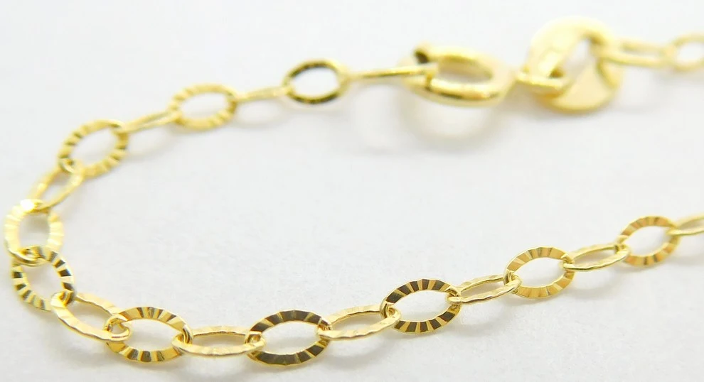 Klenoty Budín Dámský gravírovaný zlatý řetízek 45cm/1,20gr HK6176