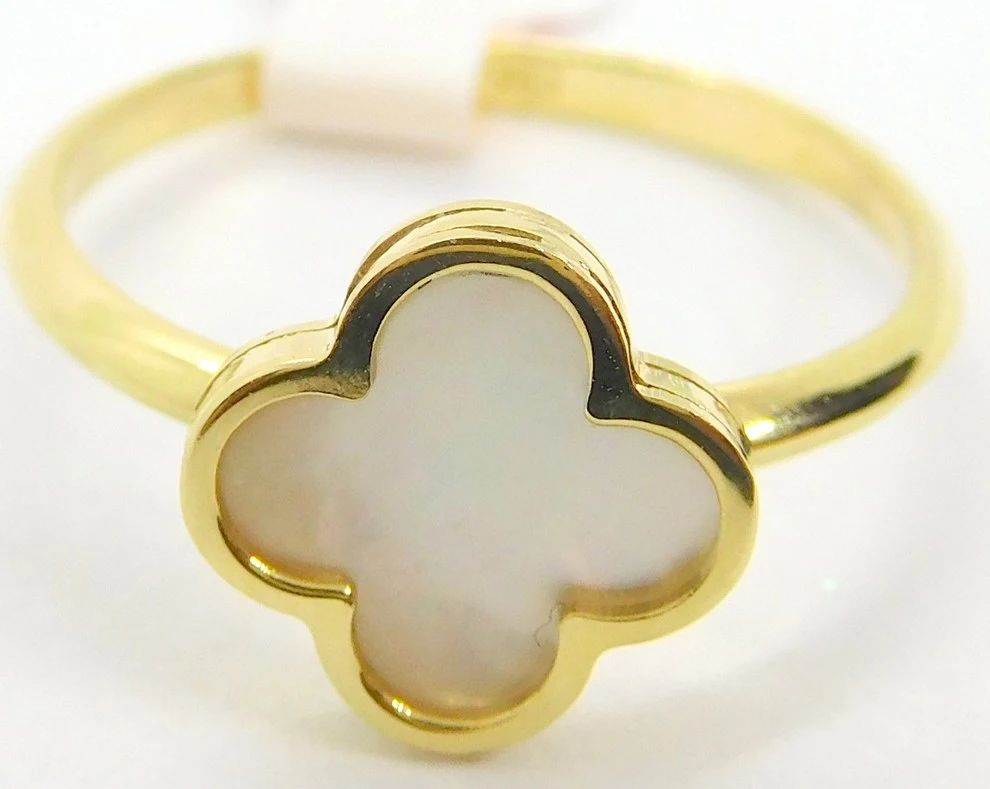 Klenoty Budín Dámský zlatý prsten ze žlutého zlata s bílým smaltem čtyřlístek pro štěstí 585/1,99gr vel. 56 HK1141