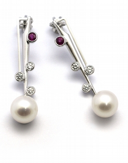 Zlaté náušnice s perlami, rubíny a diamanty 585/2,98 gr J-21679-12 POŠTOVNÉ ZDARMA!