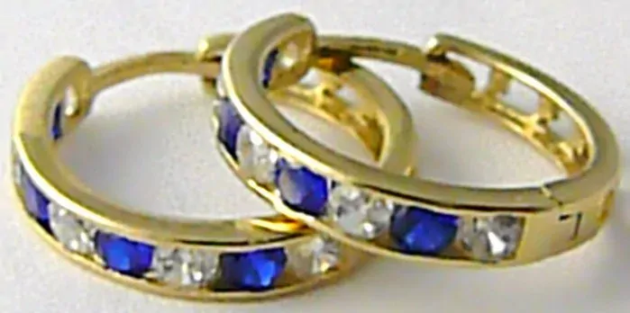 Klenoty Budín Dámské velké zlaté kruhy 14mm s modrými safíry a zirkony 585/2,01 gr HK2257