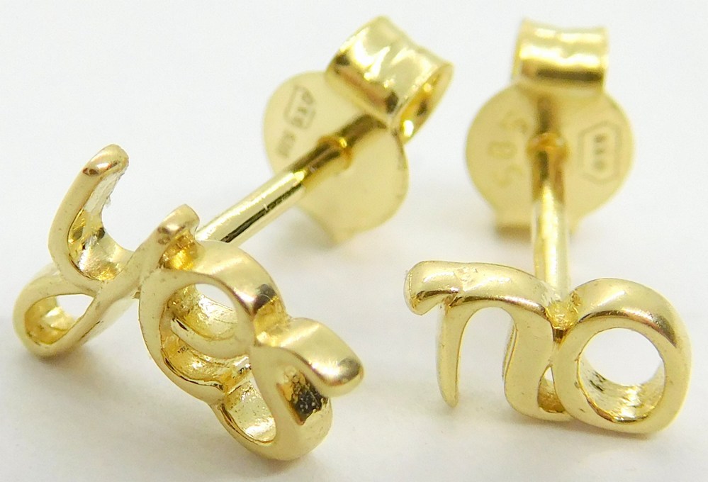 Klenoty Budín Dámské zlaté peckové náušnice na puzetku YES and NO 585/0,94gr 03245