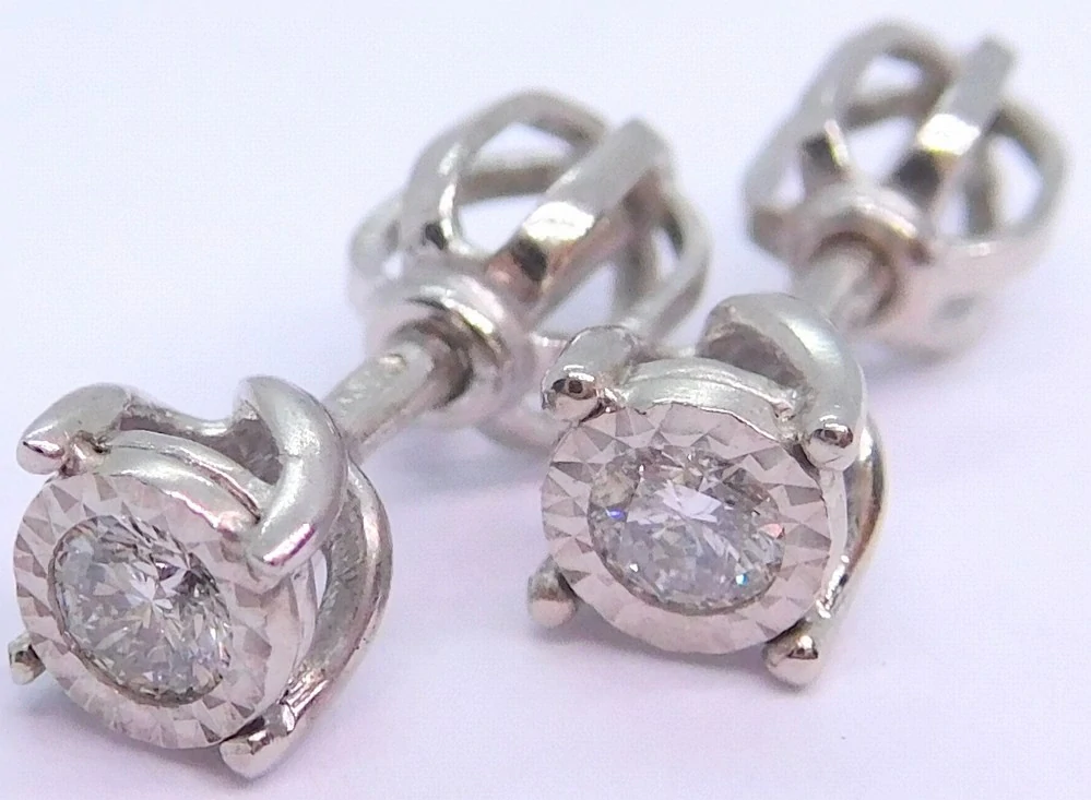 Klenoty Budín Dámské peckové zlaté náušnice s diamanty na šroubek z bílého zlata 585/1,03gr 2x0,12ct HKD36