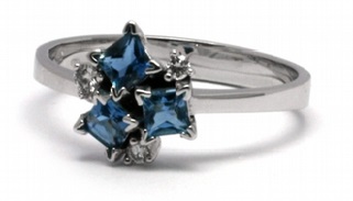 Diamantový zásnubní prsten s přírod. akvamaríny a diamanty 585/2,21gr J-20455-11 POŠTOVNÉ ZDARMA!