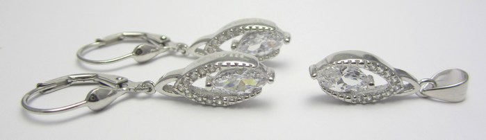 Klenoty Budín Dámská luxusní stříbrná rhodium souprava s čirými zirkony 030402800001