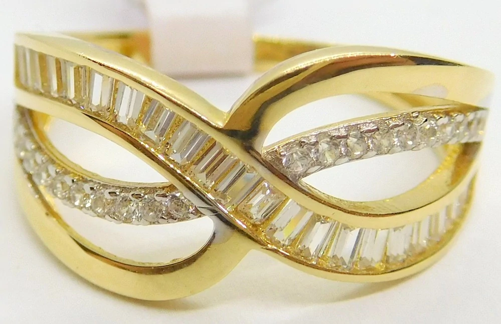 Klenoty Budín Mohutný dámský zlatý prsten se zirkony 585/2,30gr vel. 55 HK1202