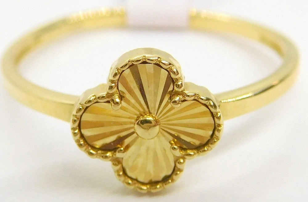 Klenoty Budín Dámský zlatý prsten s gravírováním čtyřlístek pro štěstí  585/1,55gr vel. 56 HK1235