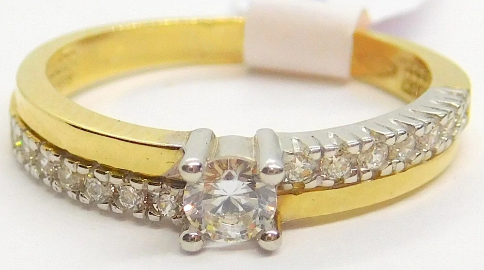 Klenoty Budín Dámský zásnubní zlatý prsten se zirkonem z bílého a žlutého AU 585/2,00gr vel. 50 HK1227