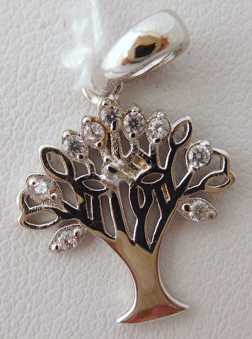 Krásný stříbrný přívěšek se zirkony - strom života 03052860002