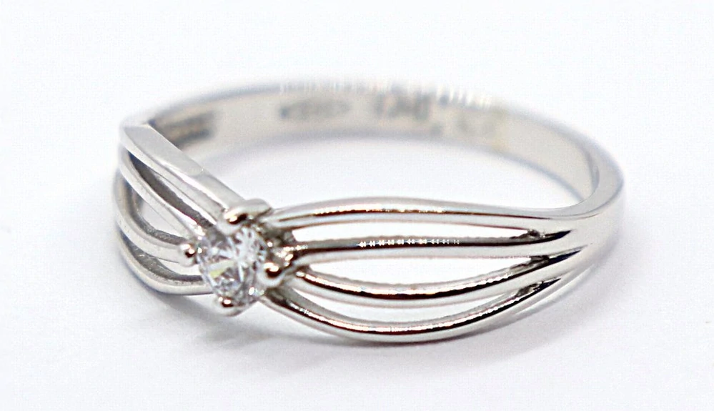 Klenoty Budín Dámský zásnubní prsten z bílého zlata se zirkonem 585/1,73gr vel. 53 HK1245