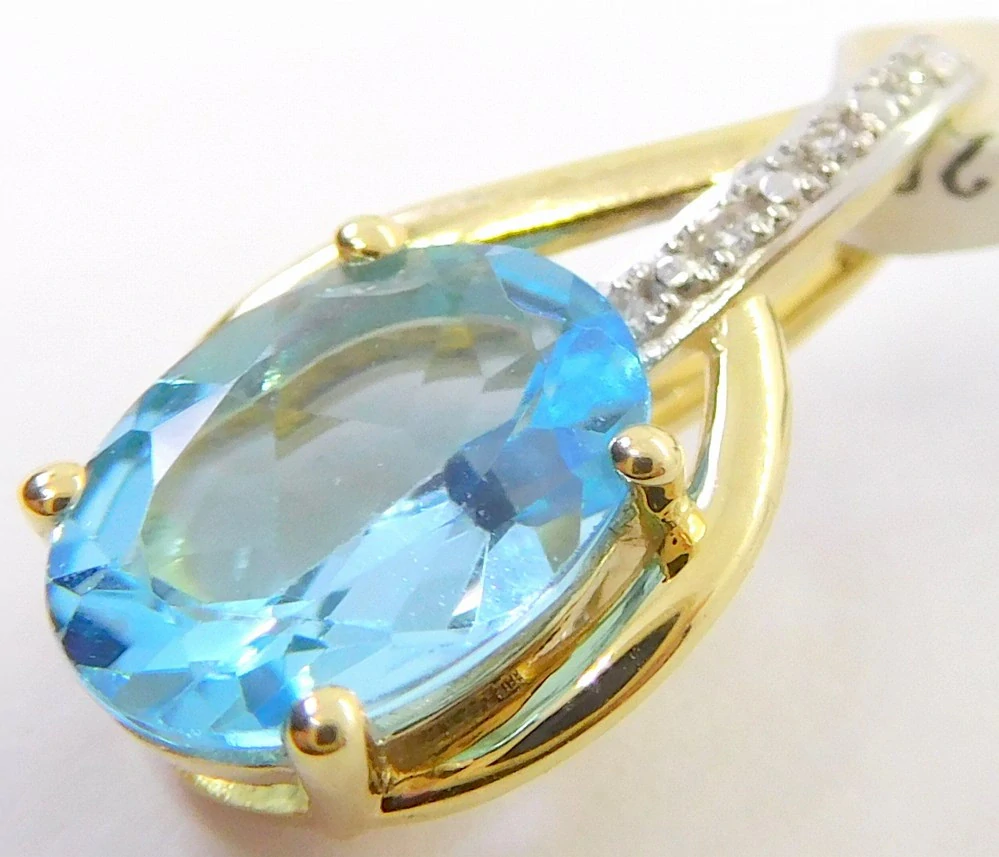 Klenoty Budín Dámský zlatý diamantový přívěsek s diamanty a blue topazem 1,420CT 585/0,75gr 3824526