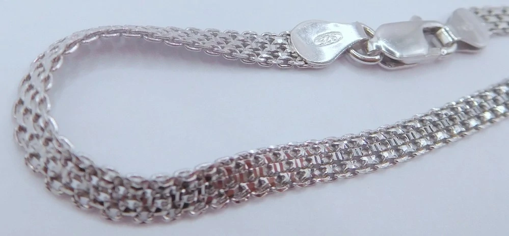 Klenoty Budín Dámský mohutný stříbrný náramek šíře 4mm s karabinou ryz. 925/1000 18cm 030785500023