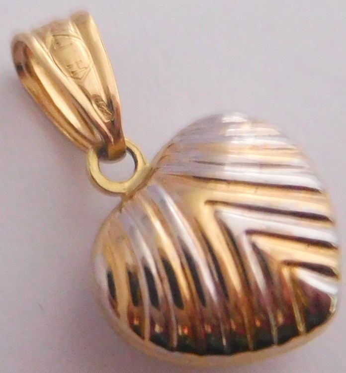 Klenoty Budín Zlaté velké duté srdíčko z bílého a žlutého zlata s gravírováním 585/0,87gr H714