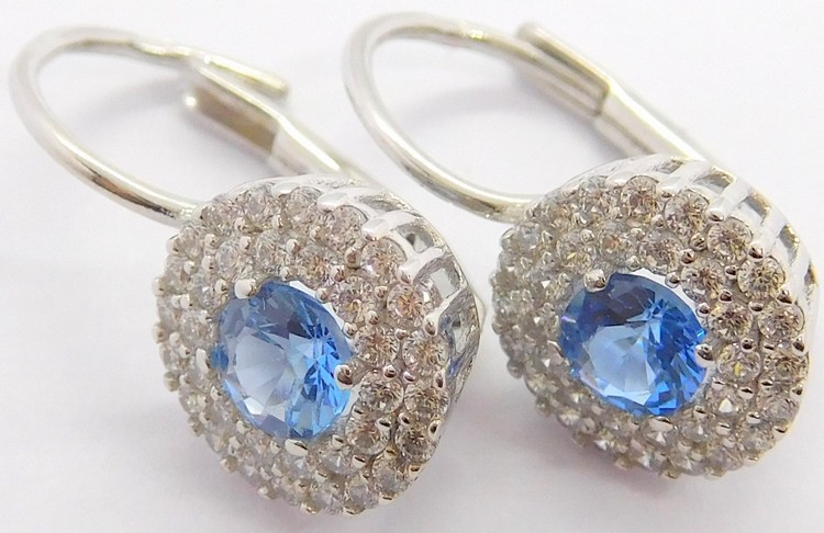 Klenoty Budín Zlaté klasické patentové náušnice s modrými topazy 585/2,45gr HK2039