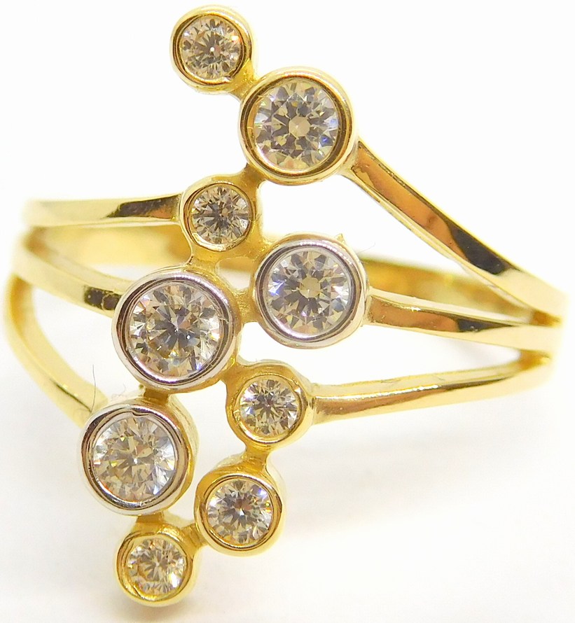 Klenoty Budín Mohutný zlatý prsten se zirkony 585/3,65gr vel. 59 HK1014B