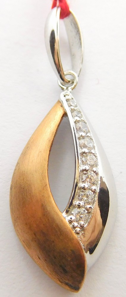 Klenoty Budín Dámský stříbrný přívěsek posetý zirkony matný rose gold 925/1000 VL001