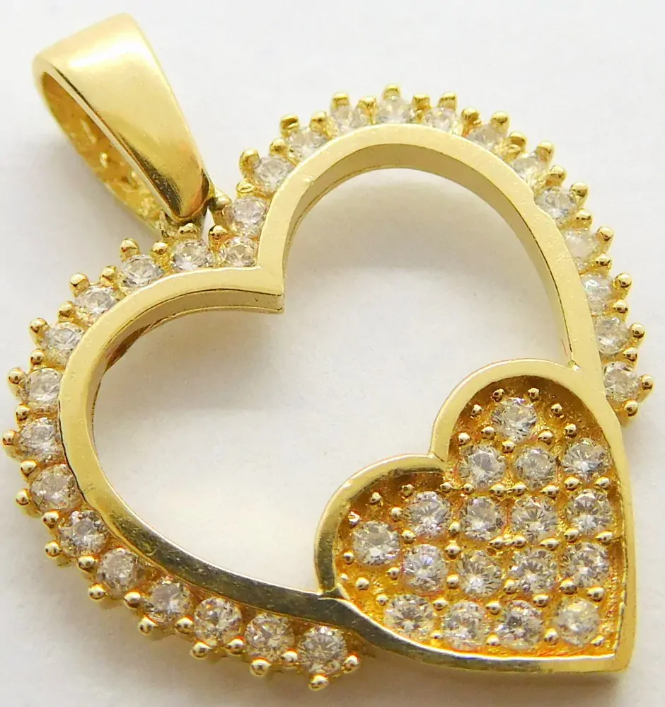 Klenoty Budín Gravírovaný zlatý přívěsek - srdce se zirkony 585/1,14gr GLPYB-33401