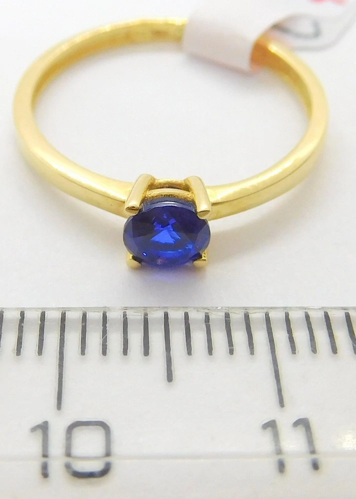 Klenoty Budín Zásnubní dámský zlatý prsten s modrým safírem 585/1,02gr vel. 53 HK1262