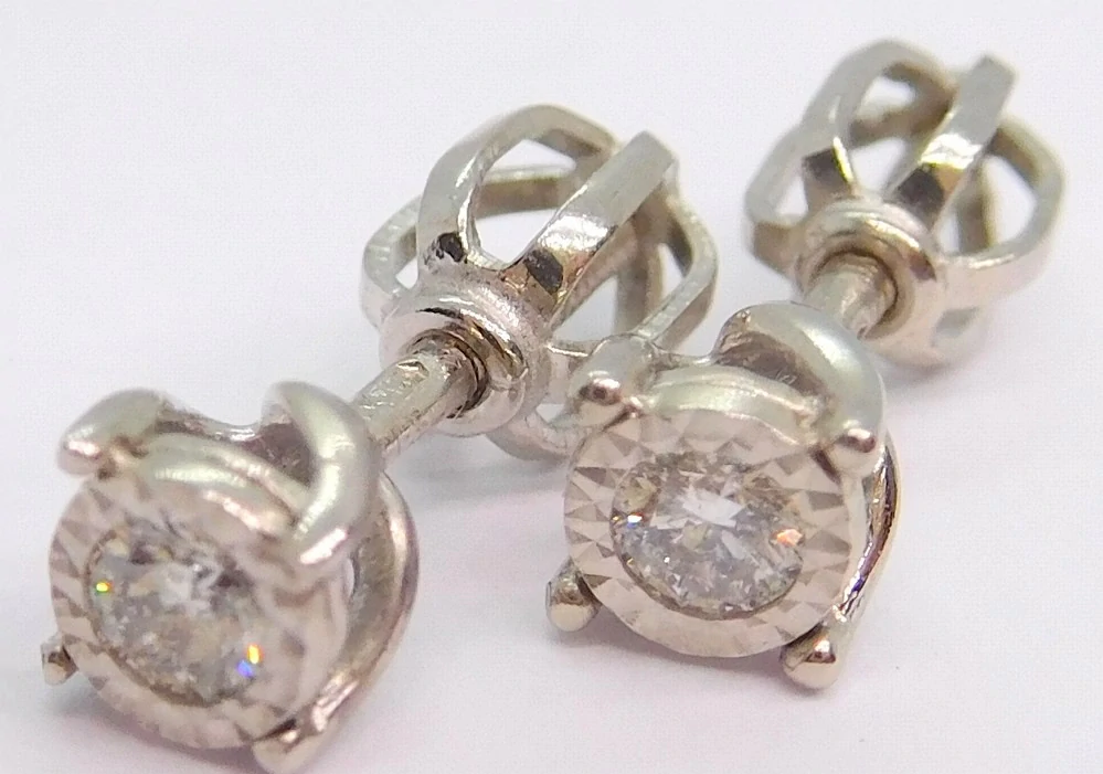 Klenoty Budín Dámské peckové zlaté náušnice s diamanty na šroubek z bílého zlata 585/1,03gr 2x0,12ct HKD36