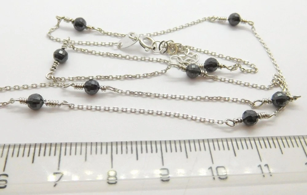 Klenoty Budín Dámský zlatý náhrdelník z bílého zlata s černými zirkony 585/2,25gr 45+5cm HK4062