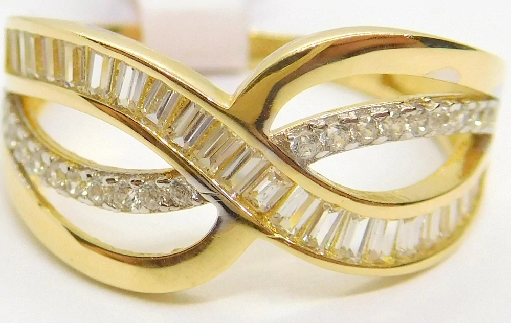 Klenoty Budín Mohutný dámský zlatý prsten se zirkony 585/2,30gr vel. 55 HK1202